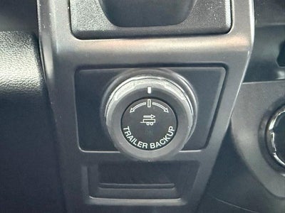 2016 Ford F-150 2WD SuperCrew 5-1/2 Ft Box XLT