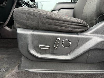 2016 Ford F-150 2WD SuperCrew 5-1/2 Ft Box XLT