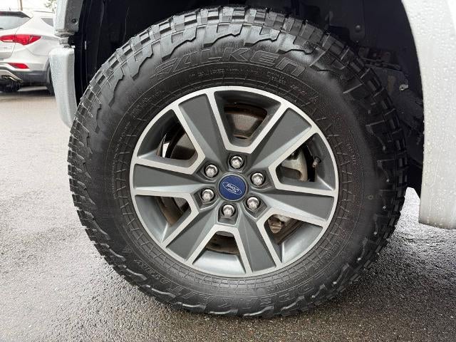 2016 Ford F-150 2WD SuperCrew 5-1/2 Ft Box XLT