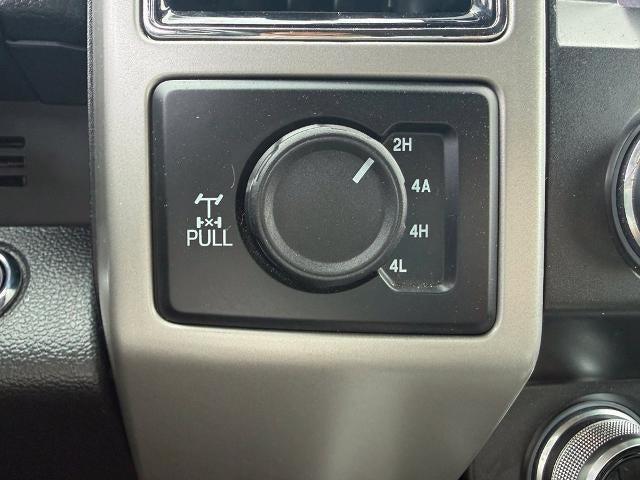 2020 Ford F-150 LARIAT 4WD SuperCrew 5.5' Box