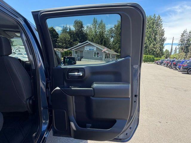 2019 Chevrolet Silverado 1500 Crew Cab Short Box 4-Wheel Drive Custom Trail Boss
