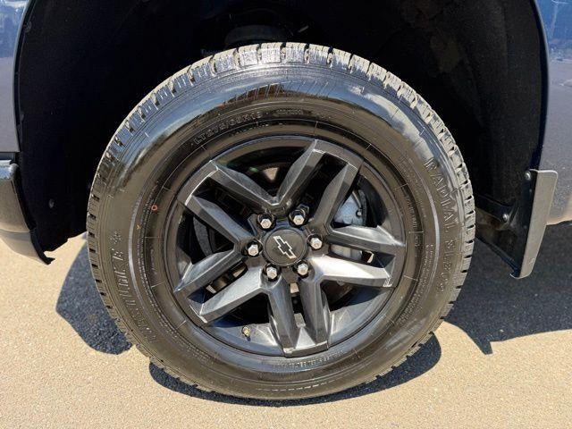 2019 Chevrolet Silverado 1500 Crew Cab Short Box 4-Wheel Drive Custom Trail Boss