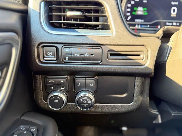 2023 GMC Yukon XL 4WD 4dr SLE