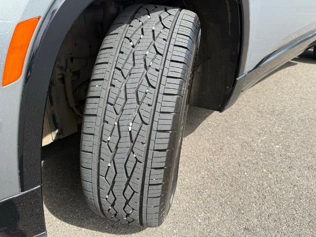 2023 Chevrolet Traverse AWD 1LZ