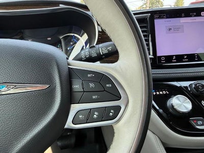 2021 Chrysler Pacifica Hybrid Limited FWD