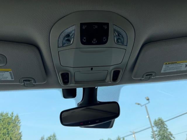 2021 Chrysler Pacifica Hybrid Limited FWD