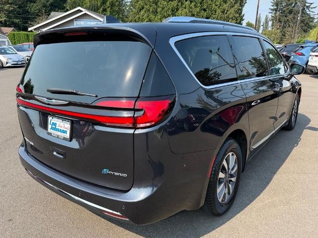 2021 Chrysler Pacifica Hybrid Limited FWD
