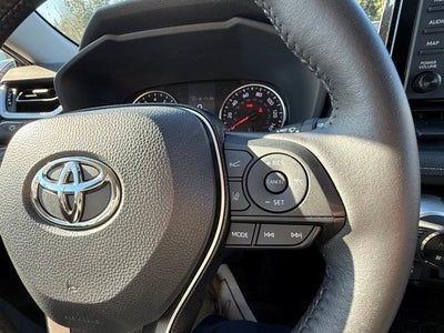 2021 Toyota RAV4 XLE AWD (Natl)