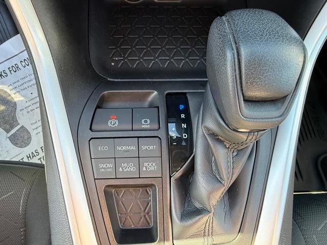 2021 Toyota RAV4 XLE AWD (Natl)