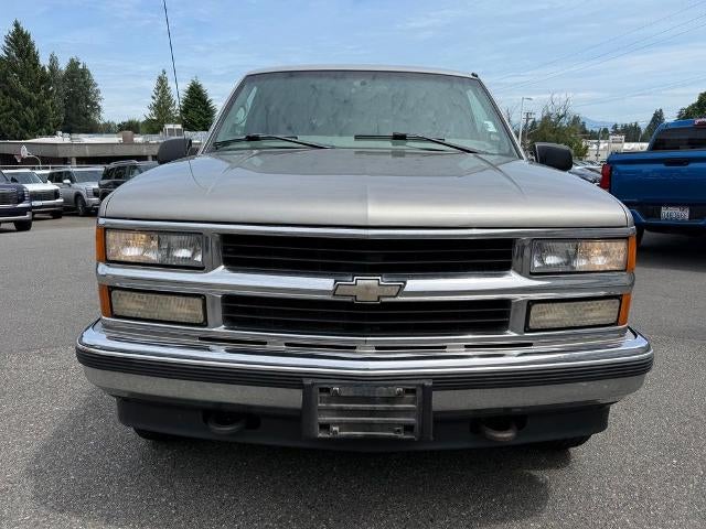 1999 Chevrolet Suburban 1500 4WD