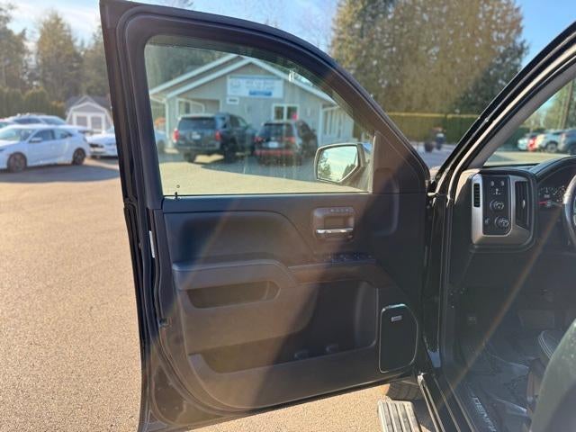 2018 GMC Sierra 1500 Crew Cab Short Box 4-Wheel Drive Denali