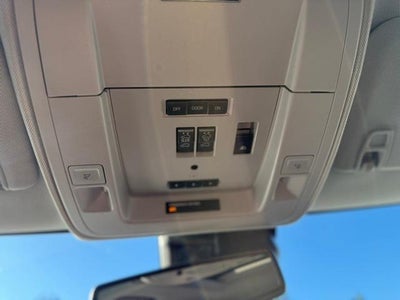 2018 GMC Sierra 1500 Crew Cab Short Box 4-Wheel Drive Denali