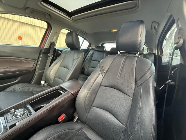 2018 Mazda Mazda3 5-Door Grand Touring Manual