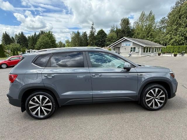 2022 Volkswagen Taos SE 4MOTION