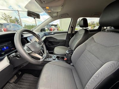 2022 Volkswagen Taos SE 4MOTION