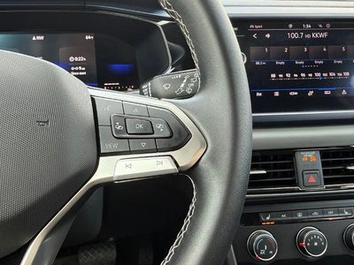 2022 Volkswagen Taos SE 4MOTION