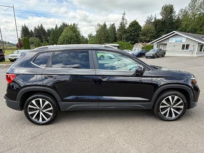 2022 Volkswagen Taos SE 4MOTION