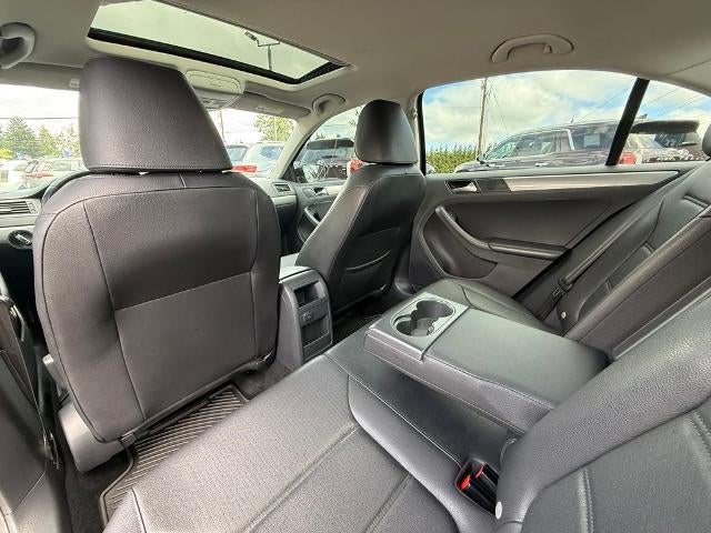 2016 Volkswagen Jetta 4dr Auto 1.4T SE Sedan