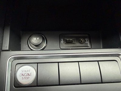 2016 Volkswagen Jetta 4dr Auto 1.4T SE Sedan