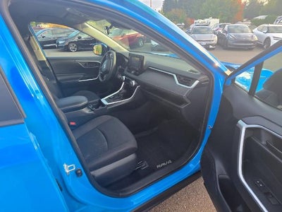 2020 Toyota RAV4 Hybrid LE AWD (Natl) *Ltd Avail*