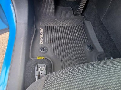 2020 Toyota RAV4 Hybrid LE AWD (Natl) *Ltd Avail*
