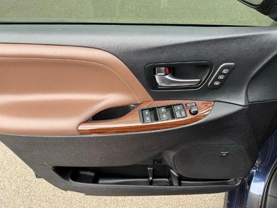 2020 Toyota Sienna XLE AWD 7-Passenger (Natl)