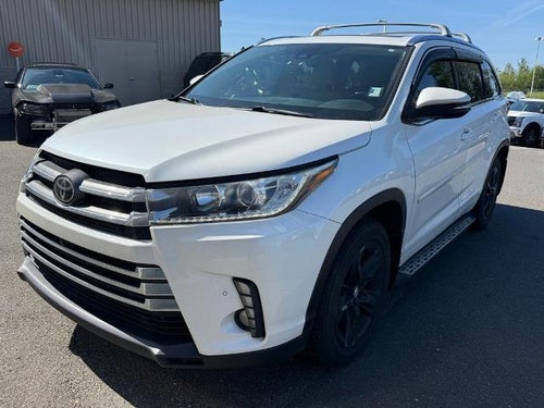 2017 Toyota Highlander Limited Platinum V6 AWD (Natl)