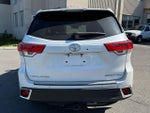 2017 Toyota Highlander Limited Platinum V6 AWD (Natl)