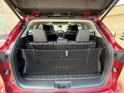 2026 Toyota Highlander Hybrid Platinum AWD (Natl)