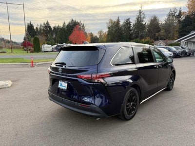 2021 Toyota Sienna XLE AWD 7-Passenger (Natl)