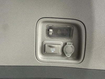 2012 Toyota Sienna 5dr 8-Pass Van V6 XLE FWD (Natl)