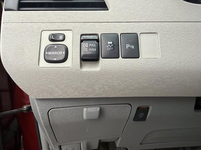 2012 Toyota Sienna 5dr 8-Pass Van V6 XLE FWD (Natl)