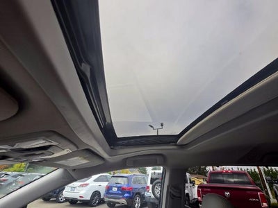 2018 Toyota Sienna XLE FWD 8-Passenger (Natl)