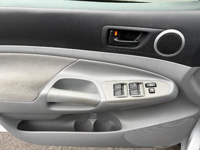 2007 Toyota Tacoma 2WD Double Cab Long Bed V6 Automatic PreRunner (Natl)