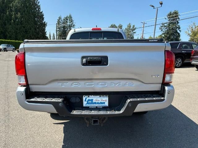 2017 Toyota Tacoma TRD Sport Access Cab 6' Bed V6 4x4 MT (Natl)