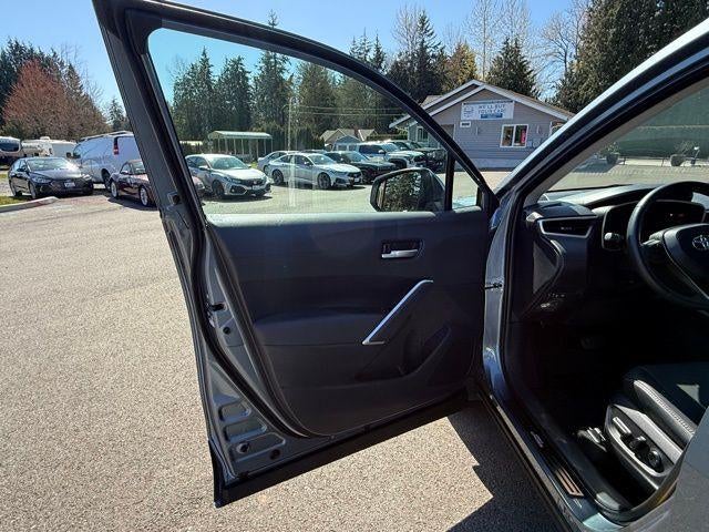 2024 Toyota Corolla Cross XLE 2WD (Natl)