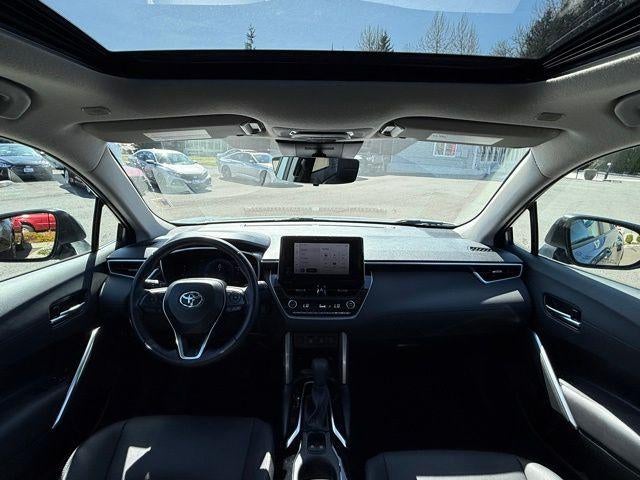 2024 Toyota Corolla Cross XLE 2WD (Natl)