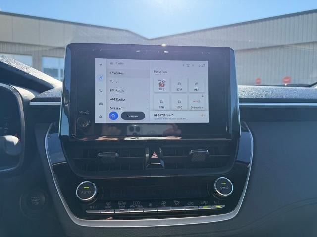 2024 Toyota Corolla Cross XLE 2WD (Natl)