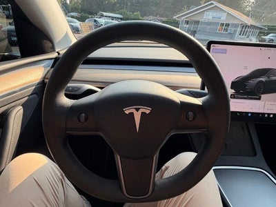 2024 Tesla Model Y Long Range AWD