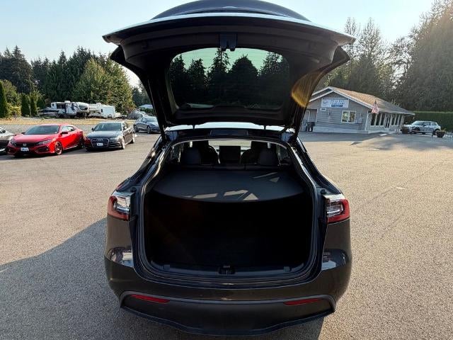 2024 Tesla Model Y Long Range AWD