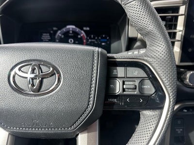 2024 Toyota Sequoia Limited 4WD (SE)