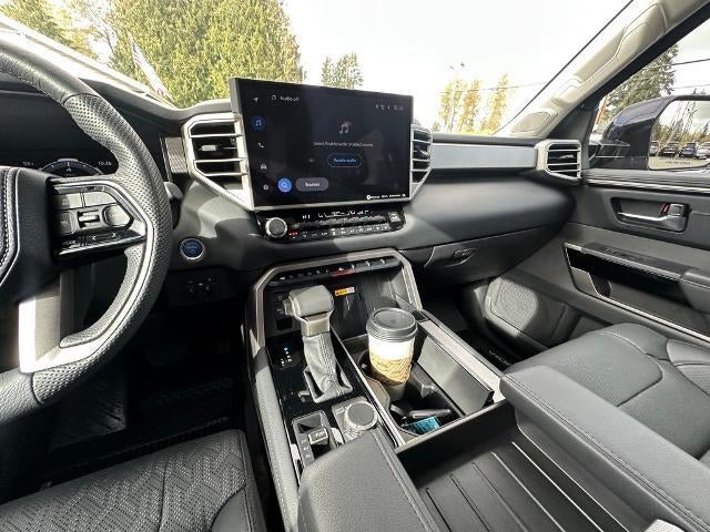 2024 Toyota Sequoia Limited 4WD (SE)