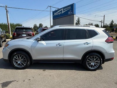 2019 Nissan Rogue FWD SV