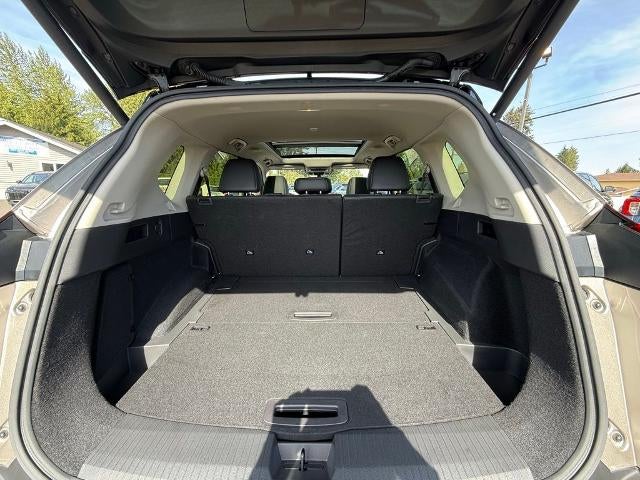 2023 Nissan Rogue AWD Platinum