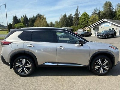 2023 Nissan Rogue AWD Platinum