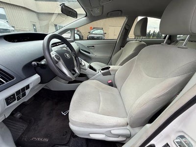 2013 Toyota Prius 5dr HB Three (Natl)