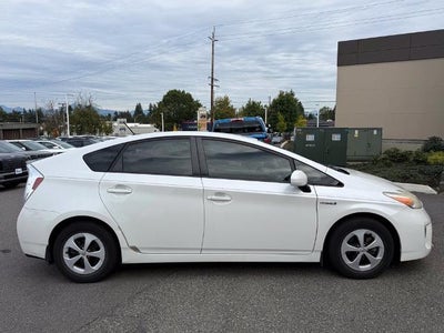 2013 Toyota Prius 5dr HB Three (Natl)