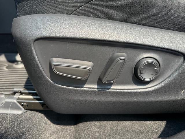 2024 Toyota RAV4 Hybrid SE AWD (Natl)
