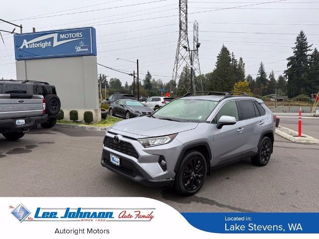 2020 Toyota RAV4 XLE Premium AWD (Natl)