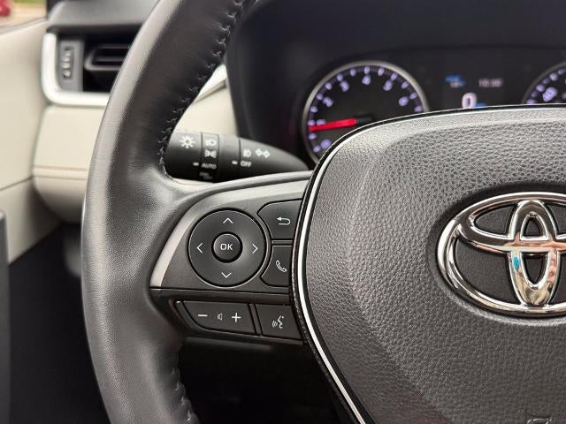 2020 Toyota RAV4 XLE Premium AWD (Natl)